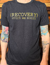 RECOVERY EFFECTS LOGO T-SHIRT